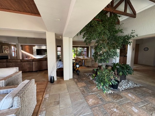 3 Bedroom Property for Sale in Glen Marais Gauteng