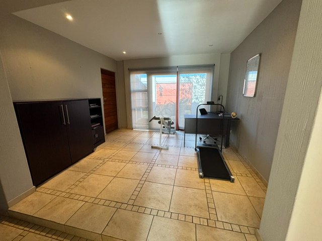 3 Bedroom Property for Sale in Glen Marais Gauteng