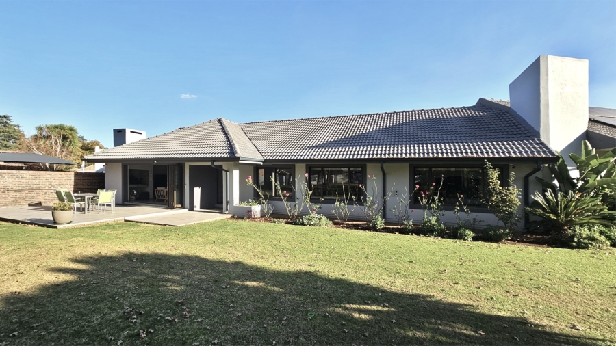 5 Bedroom Property for Sale in Three Rivers Gauteng