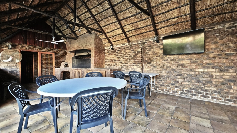 5 Bedroom Property for Sale in Three Rivers Gauteng
