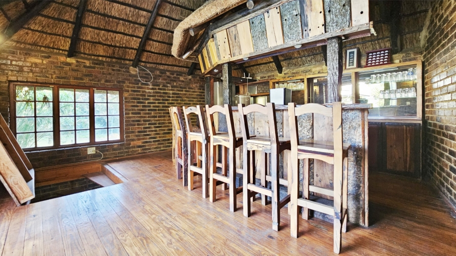 5 Bedroom Property for Sale in Three Rivers Gauteng