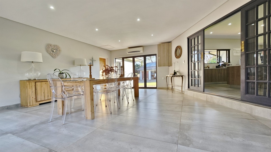 5 Bedroom Property for Sale in Three Rivers Gauteng