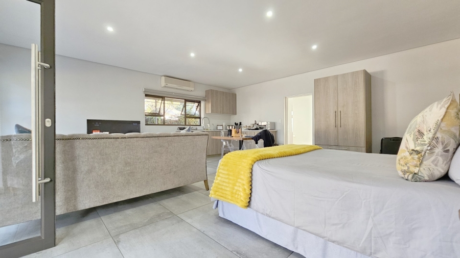 5 Bedroom Property for Sale in Three Rivers Gauteng
