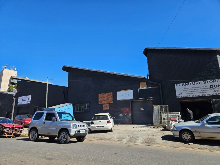Commercial Property for Sale in Croesus Gauteng