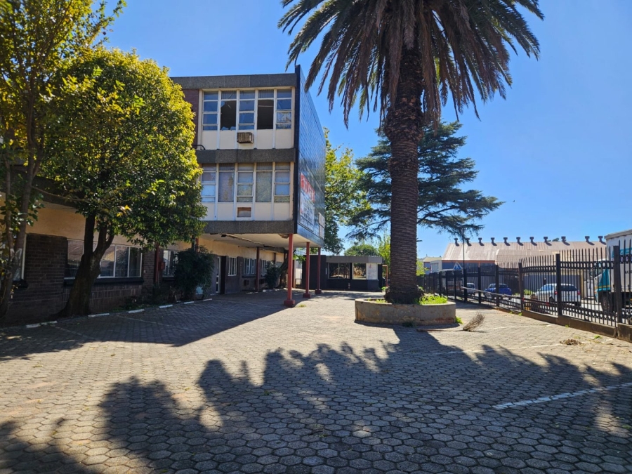 Commercial Property for Sale in Croesus Gauteng