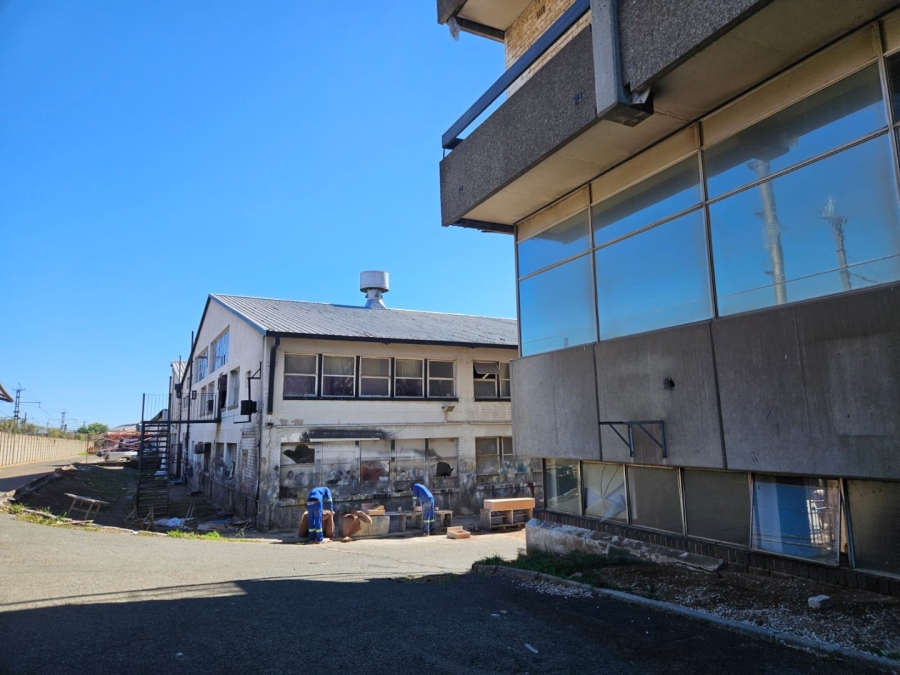 Commercial Property for Sale in Croesus Gauteng