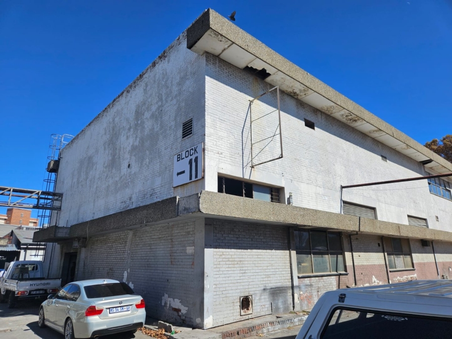 Commercial Property for Sale in Croesus Gauteng