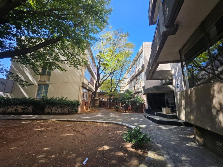 Commercial Property for Sale in Croesus Gauteng
