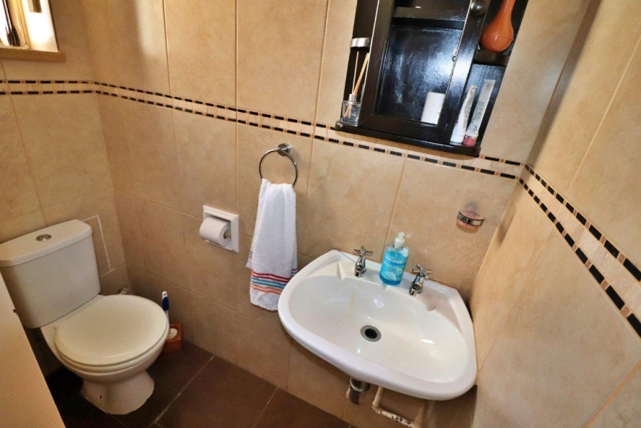 4 Bedroom Property for Sale in Fishers Hill Gauteng