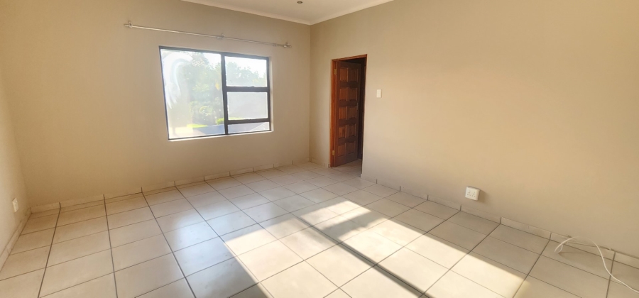 To Let 4 Bedroom Property for Rent in Stone Ridge Gauteng