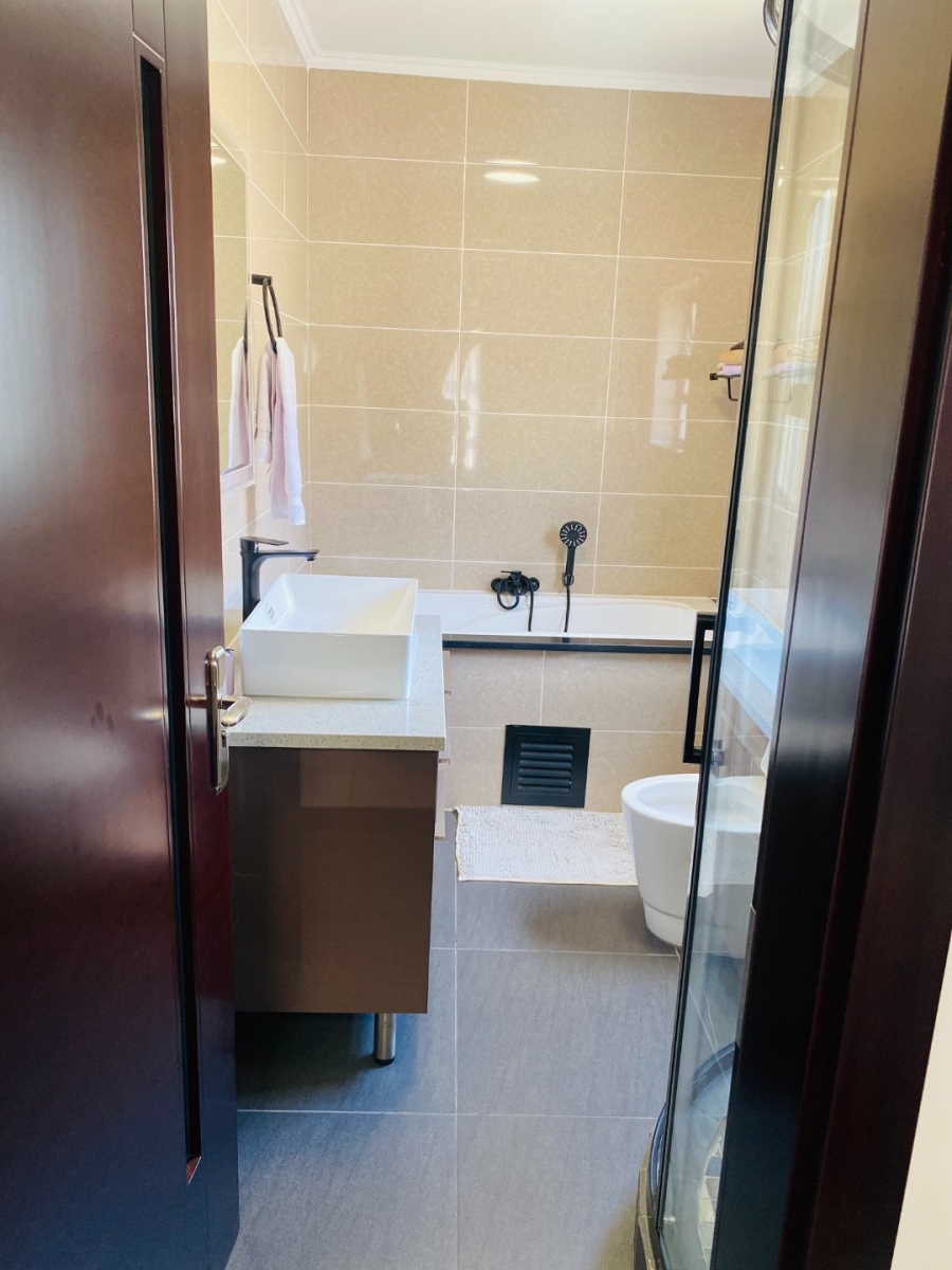 3 Bedroom Property for Sale in Carlswald Estate Gauteng