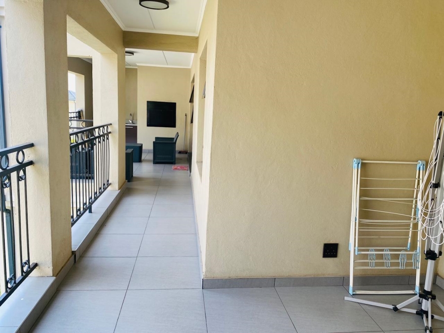 3 Bedroom Property for Sale in Carlswald Estate Gauteng