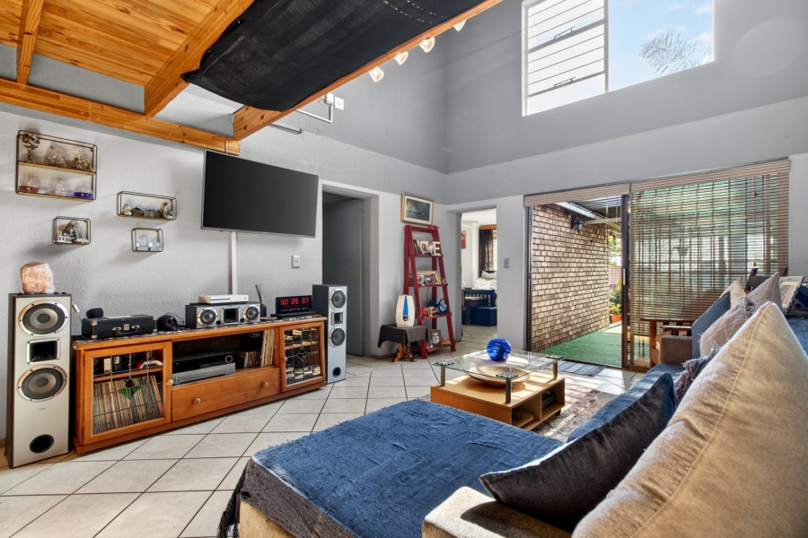 3 Bedroom Property for Sale in Allens Nek Gauteng