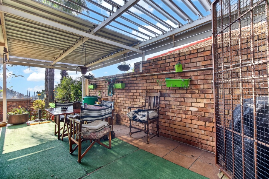 3 Bedroom Property for Sale in Allens Nek Gauteng
