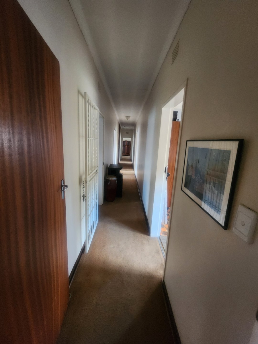 4 Bedroom Property for Sale in Petersfield Gauteng