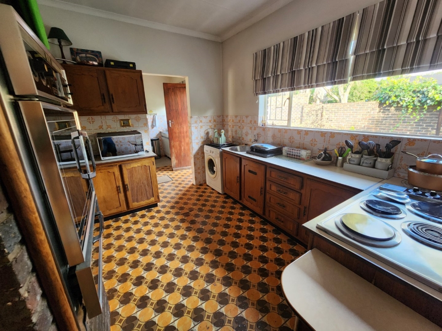 4 Bedroom Property for Sale in Petersfield Gauteng