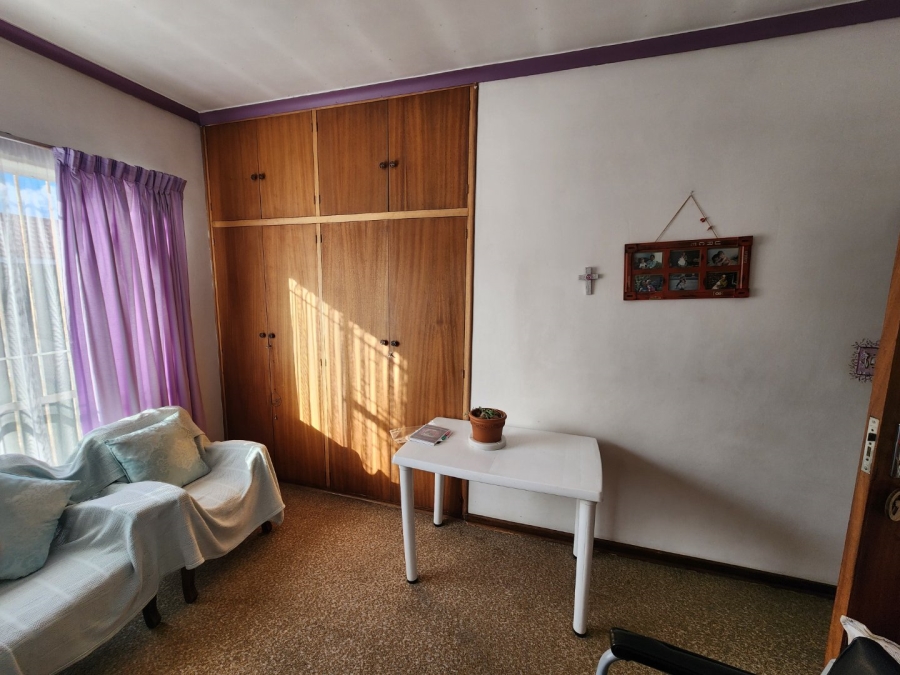 4 Bedroom Property for Sale in Petersfield Gauteng