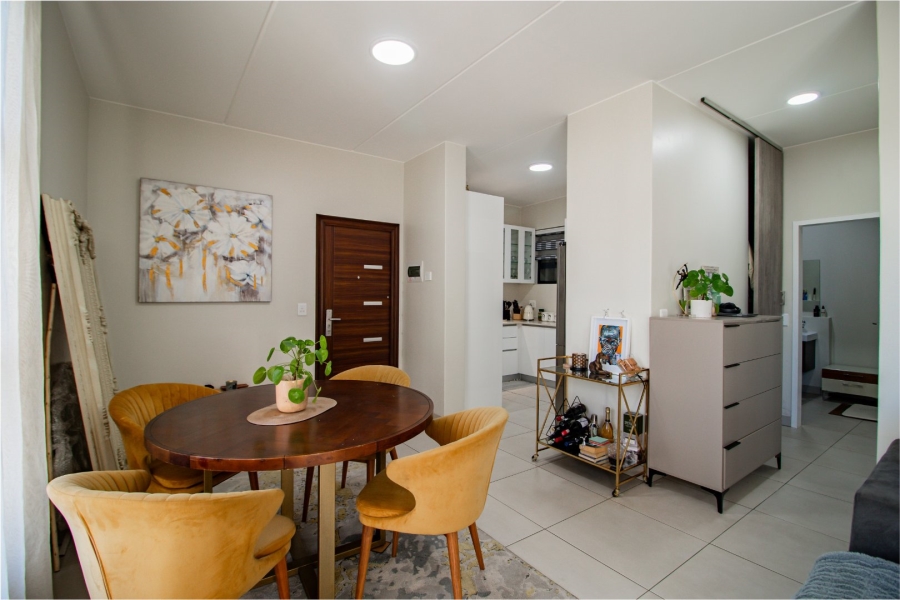 1 Bedroom Property for Sale in Kensington Gauteng