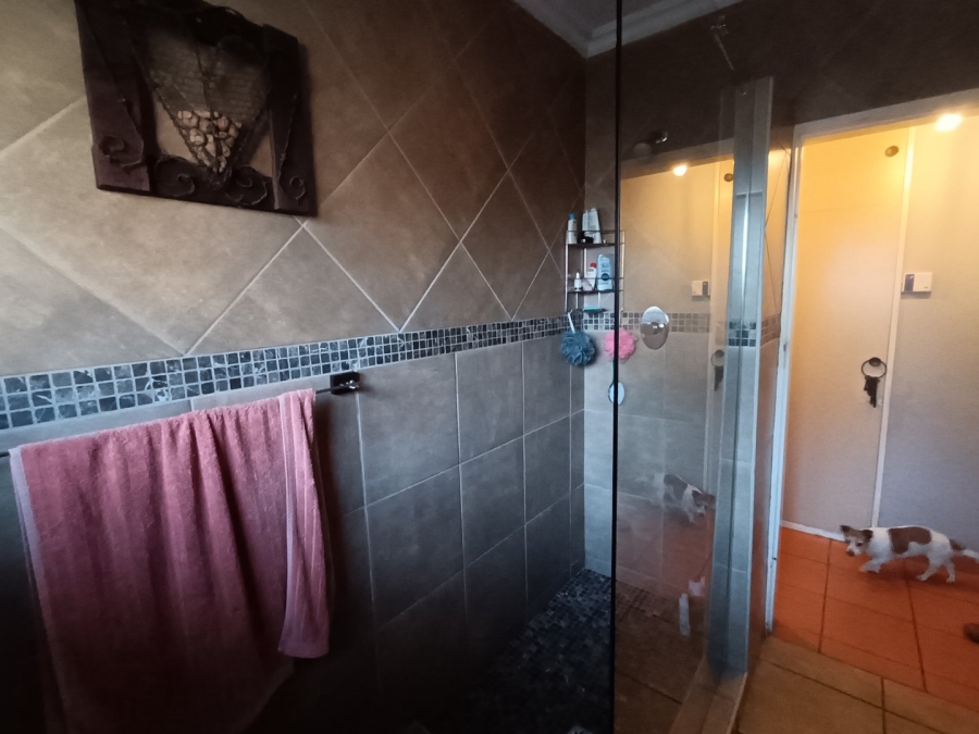 4 Bedroom Property for Sale in Allen Grove Gauteng