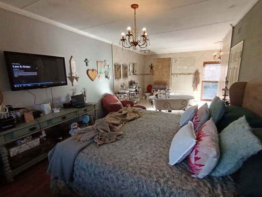 4 Bedroom Property for Sale in Allen Grove Gauteng