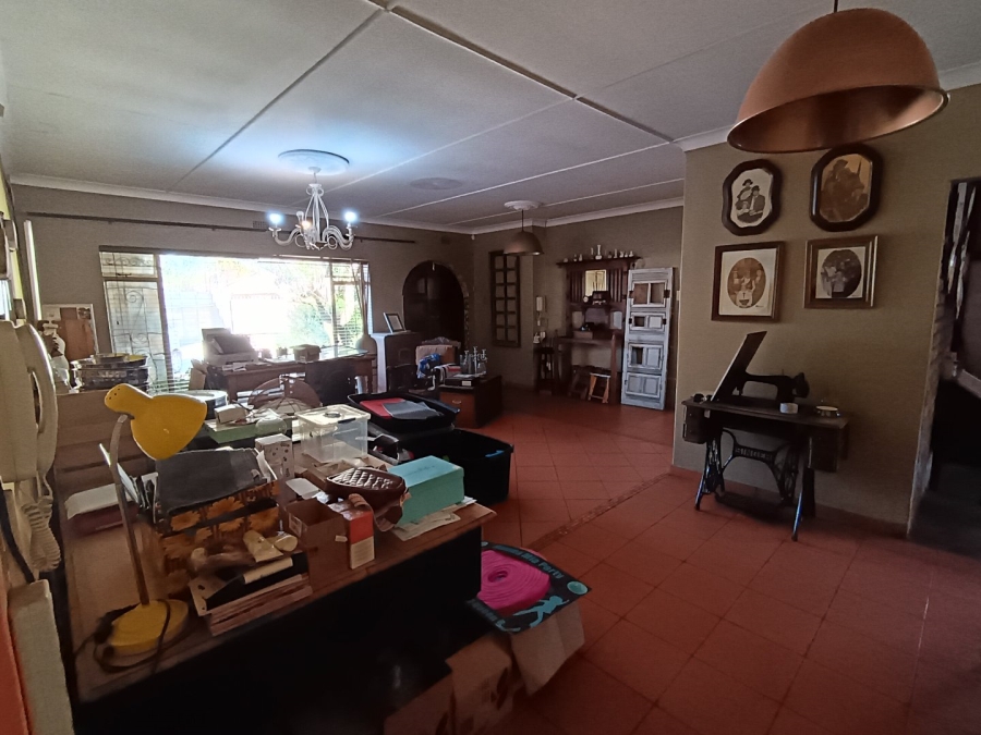 4 Bedroom Property for Sale in Allen Grove Gauteng