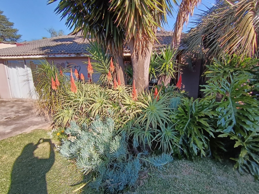 4 Bedroom Property for Sale in Allen Grove Gauteng