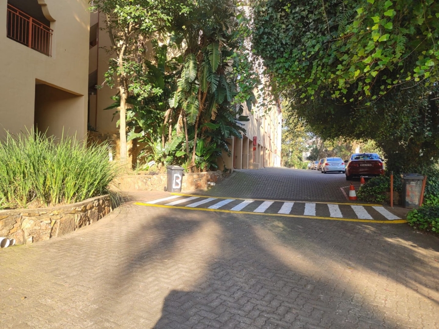 2 Bedroom Property for Sale in Helderkruin Gauteng