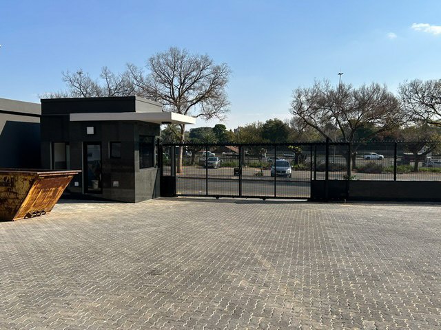 To Let Commercial Property for Rent in Bedfordview Gauteng