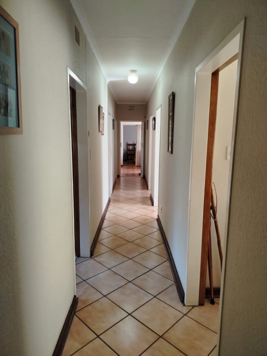 4 Bedroom Property for Sale in Silverton Gauteng