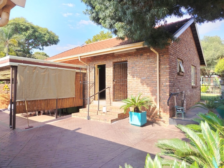 4 Bedroom Property for Sale in Silverton Gauteng