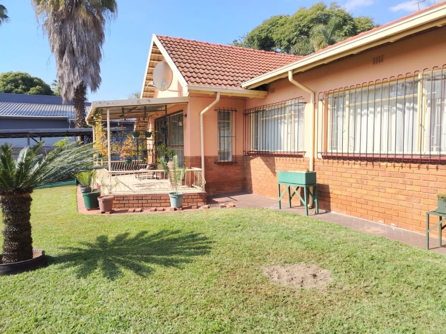 4 Bedroom Property for Sale in Silverton Gauteng