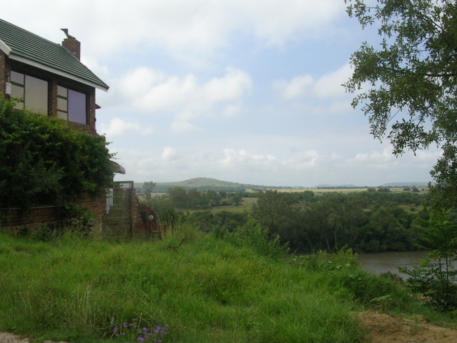 Commercial Property for Sale in Vaaloewer Gauteng
