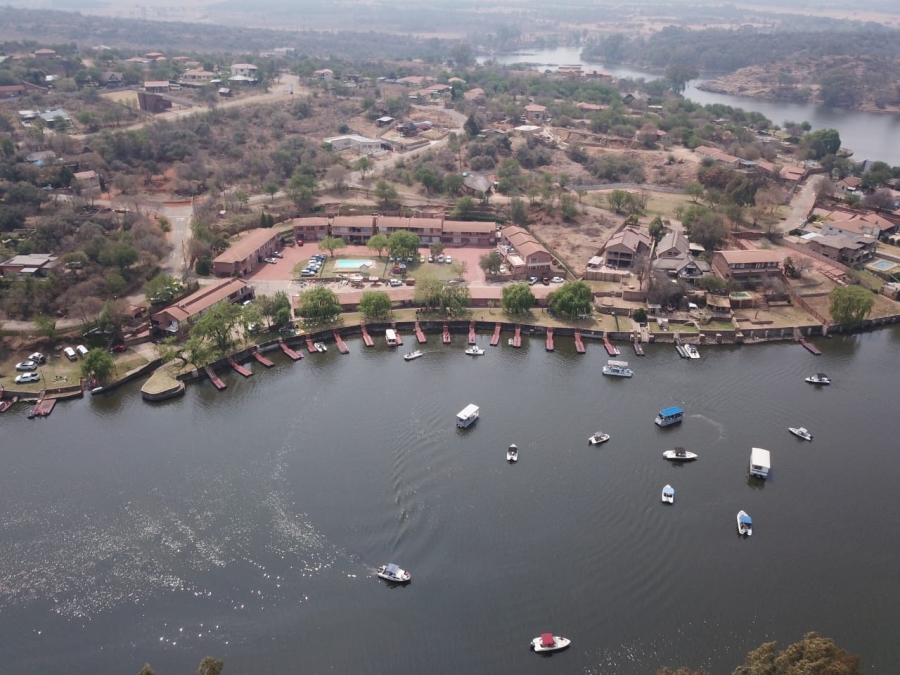 Commercial Property for Sale in Vaaloewer Gauteng