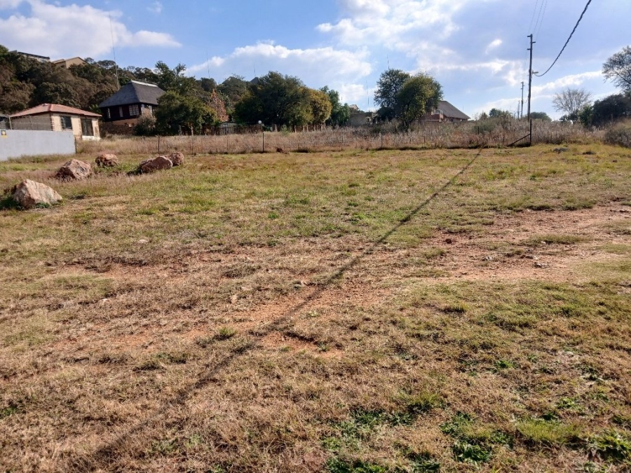  Bedroom Property for Sale in Vaaloewer Gauteng
