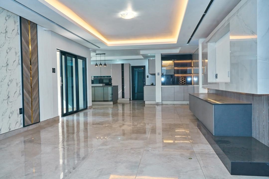 4 Bedroom Property for Sale in Fourways Gauteng