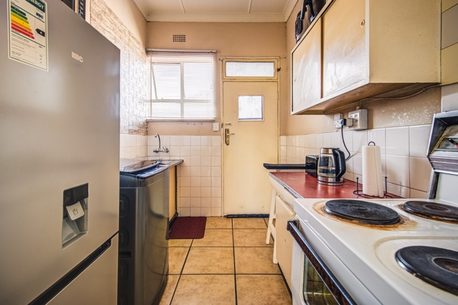 1 Bedroom Property for Sale in Rhodesfield Gauteng
