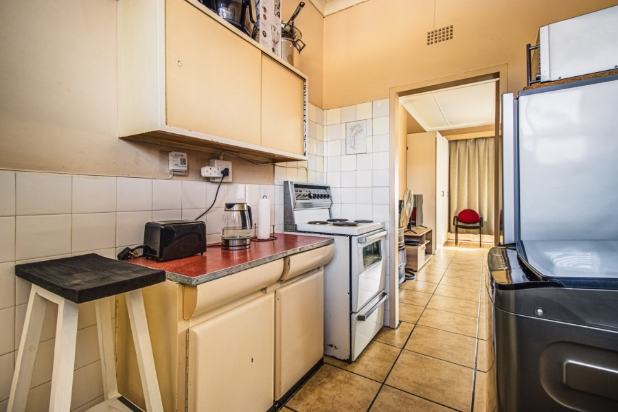 1 Bedroom Property for Sale in Rhodesfield Gauteng
