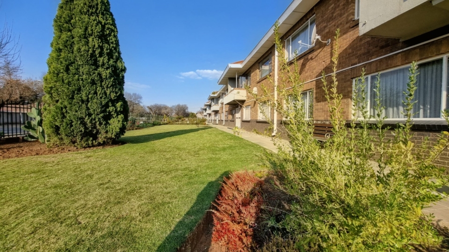 2 Bedroom Property for Sale in Three Rivers Gauteng