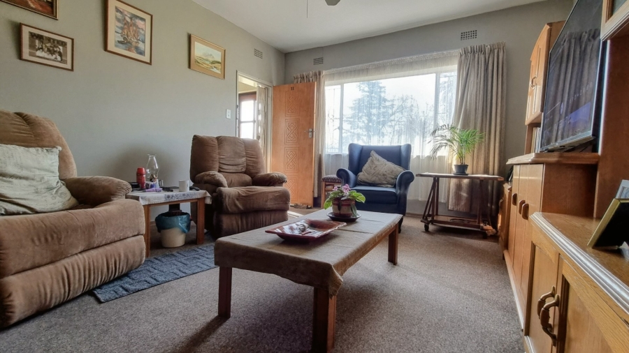 2 Bedroom Property for Sale in Three Rivers Gauteng