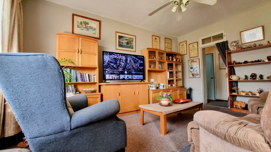 2 Bedroom Property for Sale in Three Rivers Gauteng