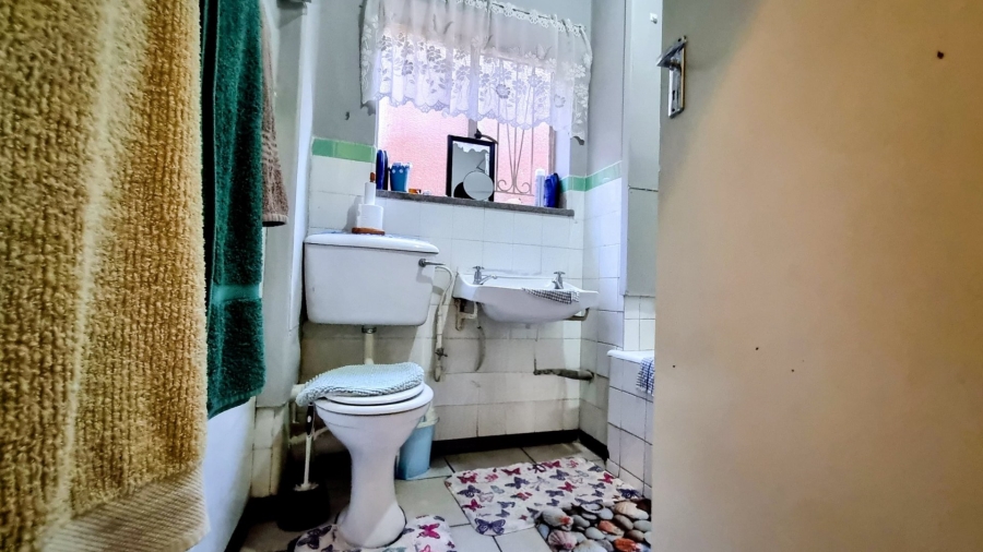 2 Bedroom Property for Sale in Three Rivers Gauteng