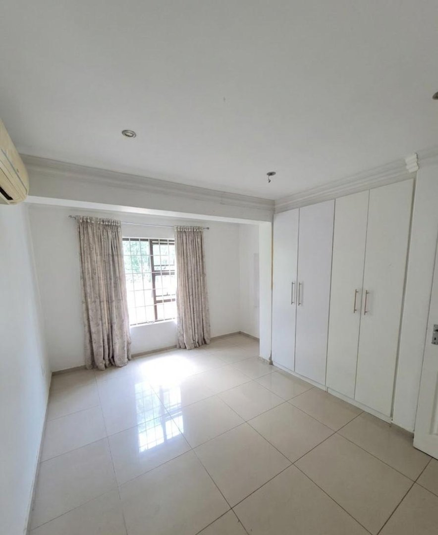 4 Bedroom Property for Sale in Vorna Valley Gauteng