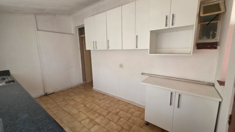 To Let 3 Bedroom Property for Rent in Erasmia Gauteng