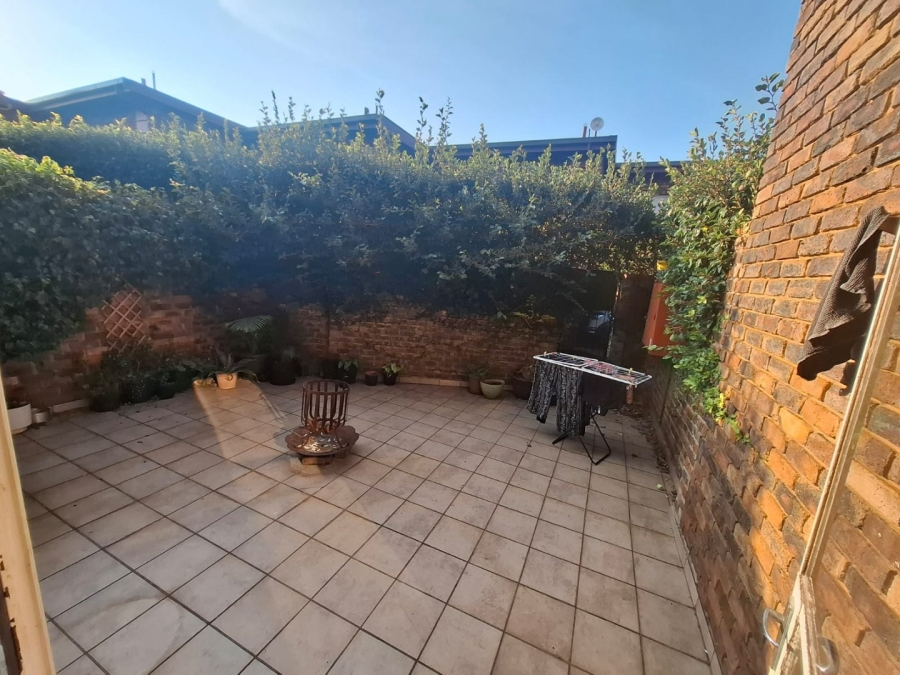 To Let 3 Bedroom Property for Rent in Pretoria North Gauteng