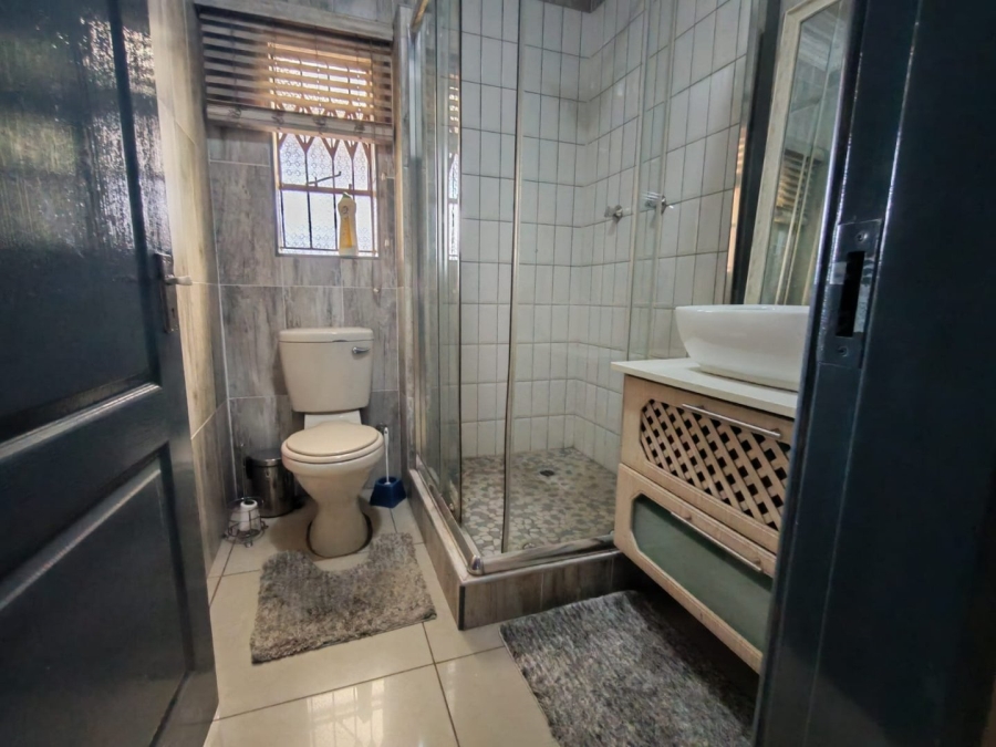 4 Bedroom Property for Sale in Soshanguve KK Gauteng