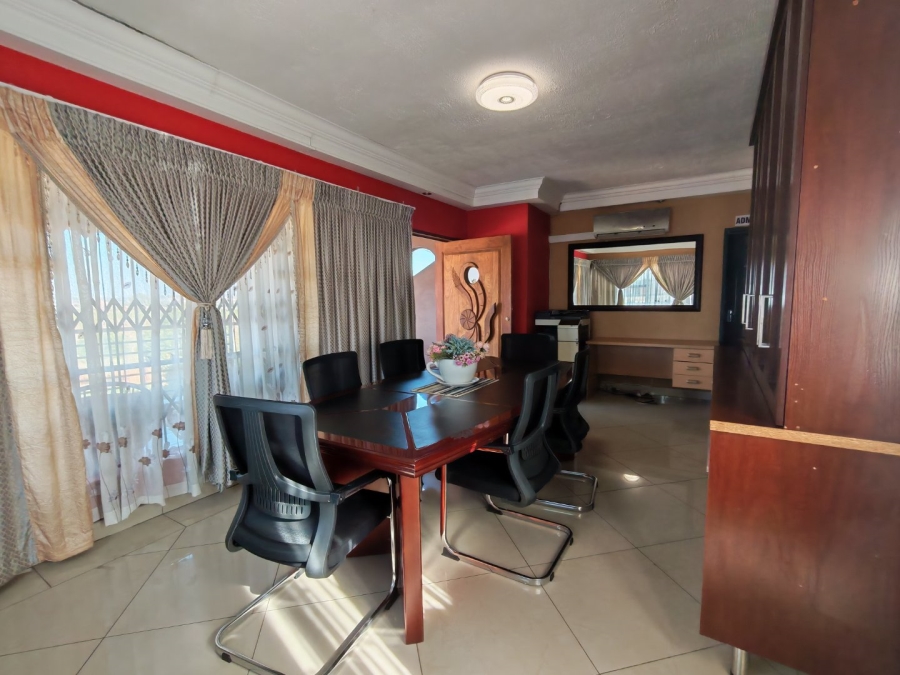 4 Bedroom Property for Sale in Soshanguve KK Gauteng