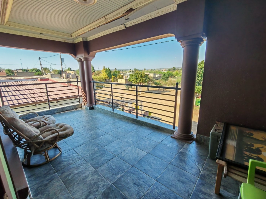 4 Bedroom Property for Sale in Soshanguve KK Gauteng