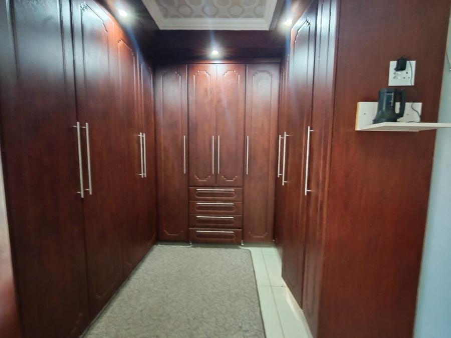 4 Bedroom Property for Sale in Soshanguve KK Gauteng