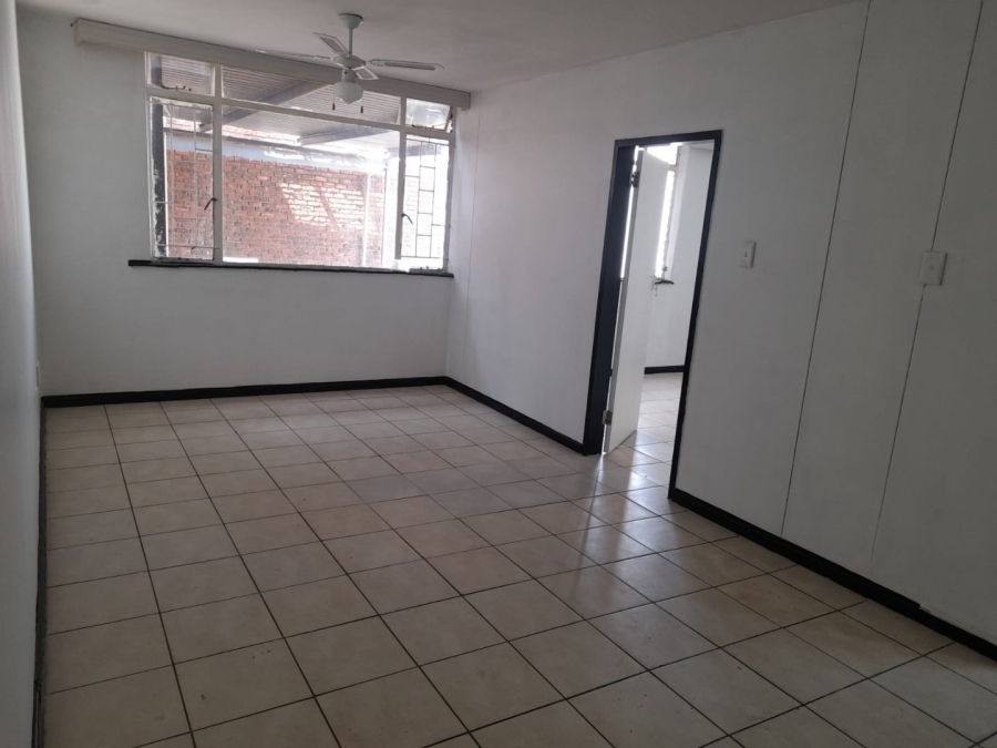 1 Bedroom Property for Sale in Daspoort Gauteng