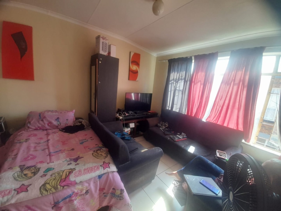 1 Bedroom Property for Sale in Daspoort Gauteng